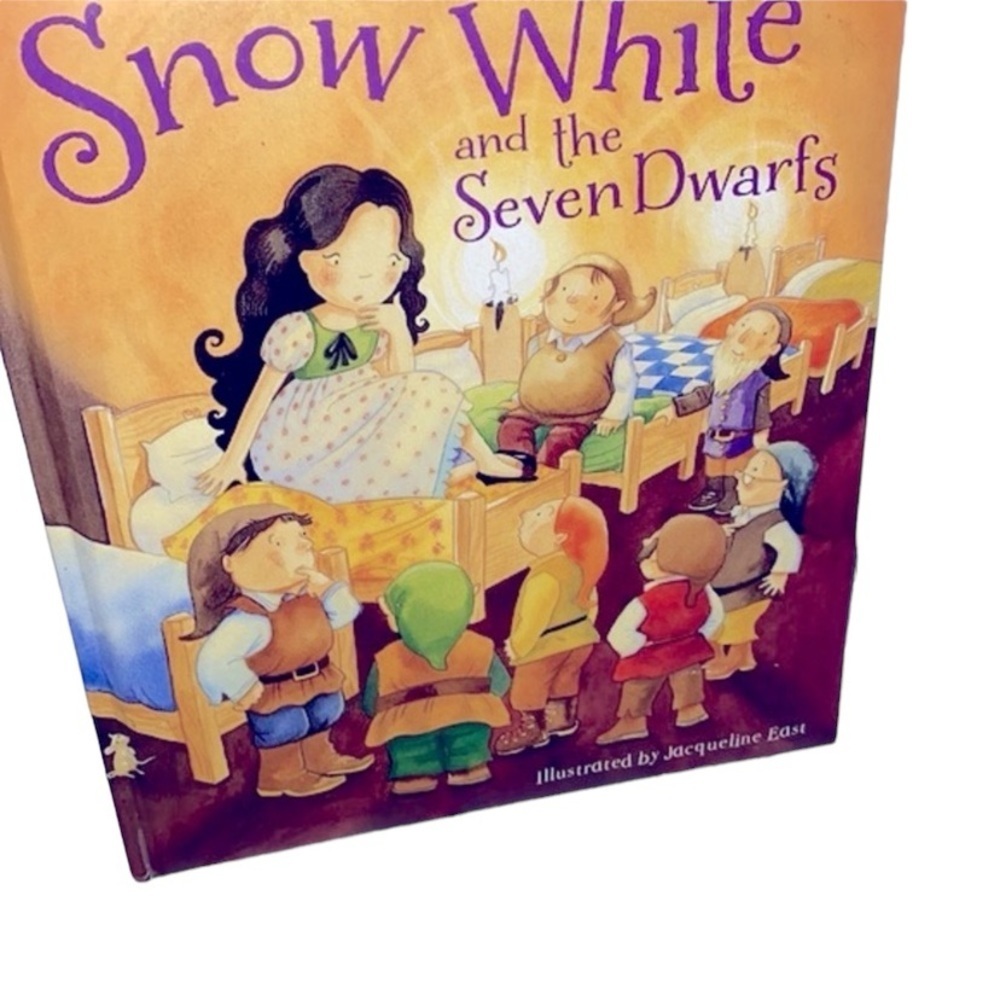 Snow White & The Seven Dwarfs kids book